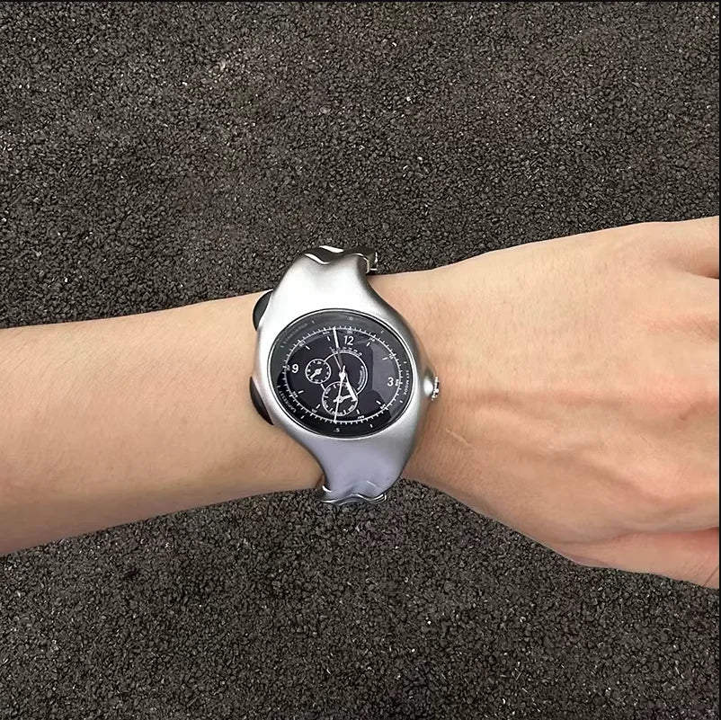Alien Twist Original Watch Distorted Y2K Watch Fashion Trendy Retro Watch Premium ins Sports Niche Personality Design Men Quartz