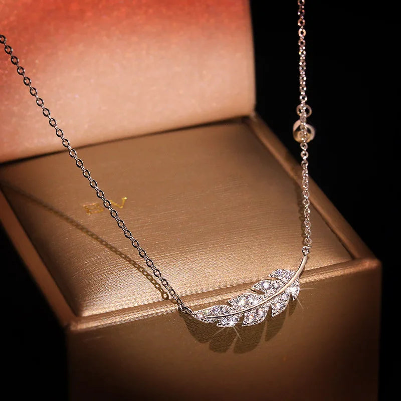 Delicate Female Clavicle Chain 925 Stamp Sterling Silver Feather Leaf Micro Pave Dazzling AAA Zircon Pendant Necklace for Women