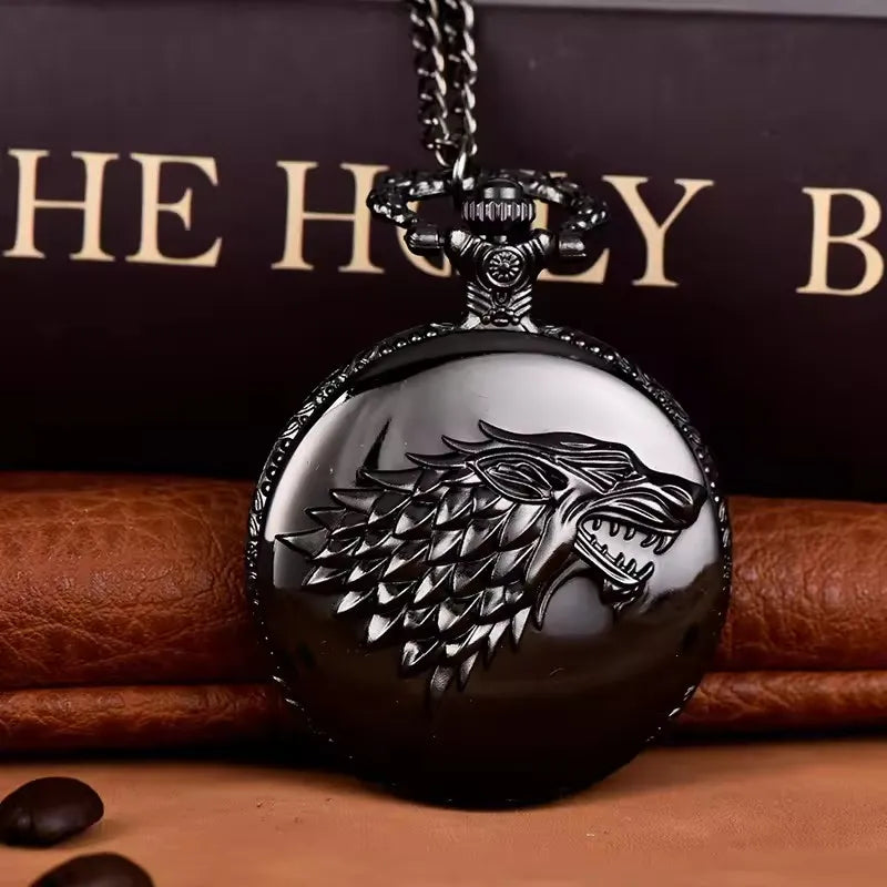 Antique GreyBronzeBlack Wolf Design Quartz Necklace Pocket Watch Souvenir Pendant Watches Unique Gifts Unisex Fob Clock