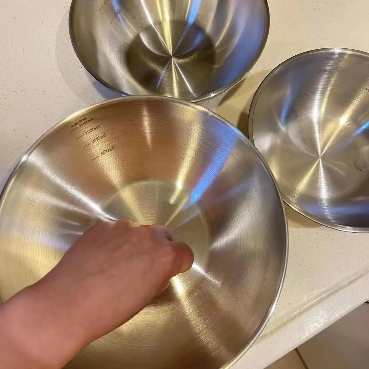 1-3 Stainless Steel Bowl Set with Scale for Cooking Baking Food Storage Large Capacity Mixing Bowls for Home Kitchen Essentials