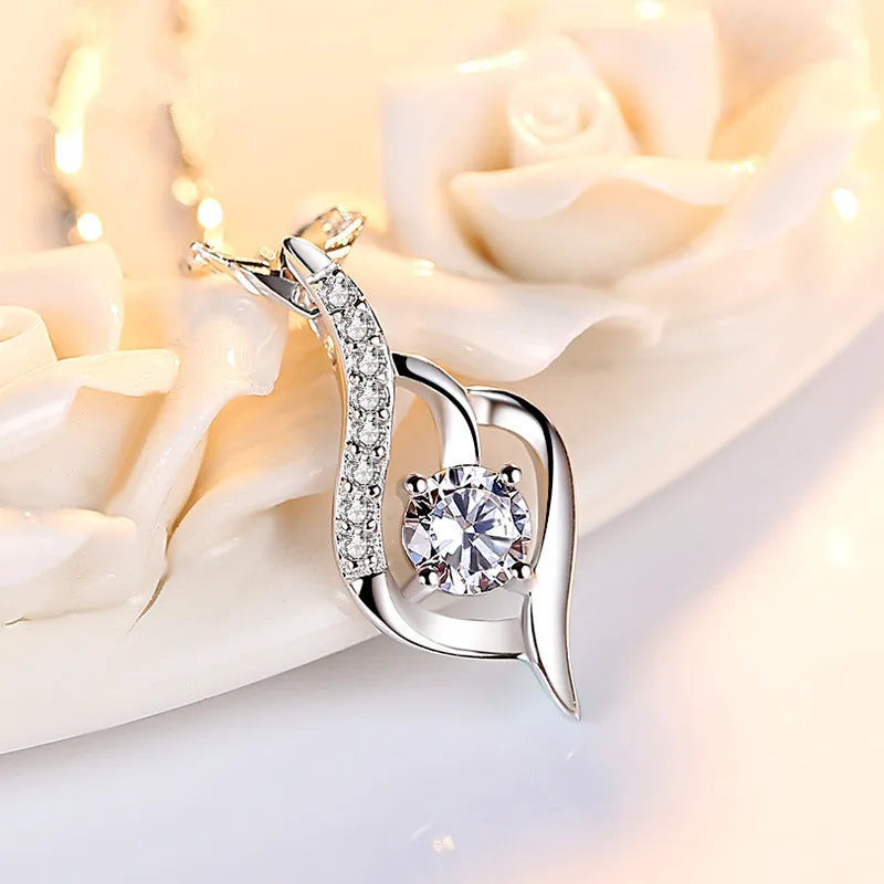 New 925 Sterling Silver Jewelry Elegant Feather Zircon Pendants Necklaces Women Fashion Exquisite Symbol CZ Wild Clavicle Chain