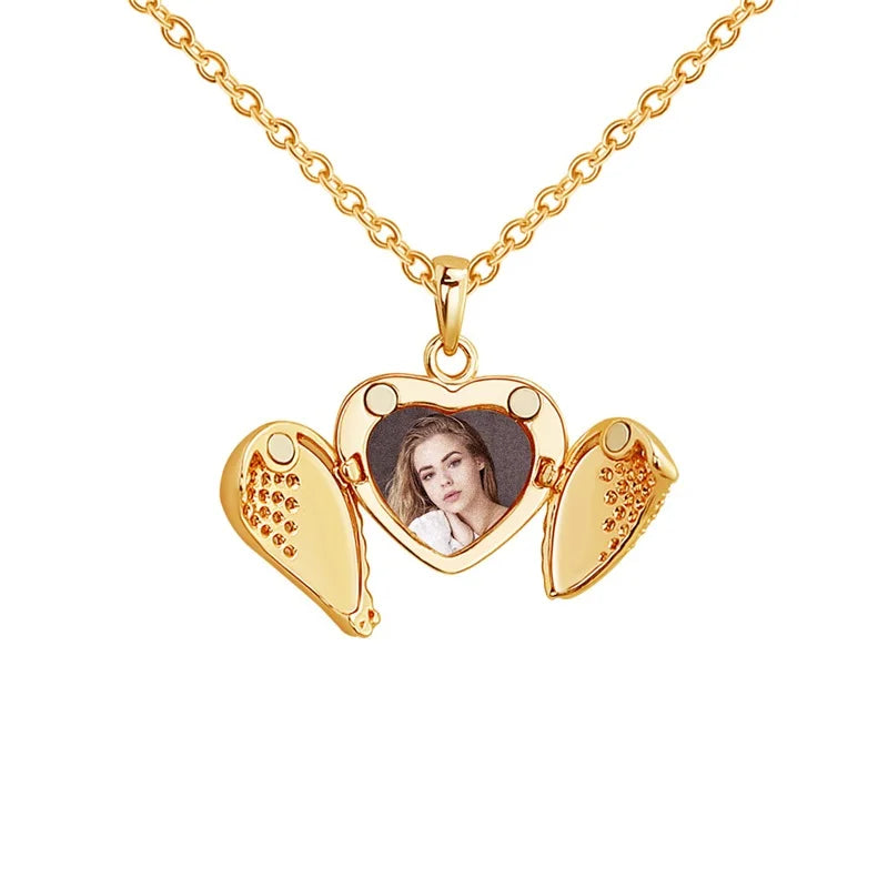 Personalized Locket Necklace Custom Photo Text Heart Necklace Engraved Name Stainless Steel Heart Shape Pendant Necklace Jewelry