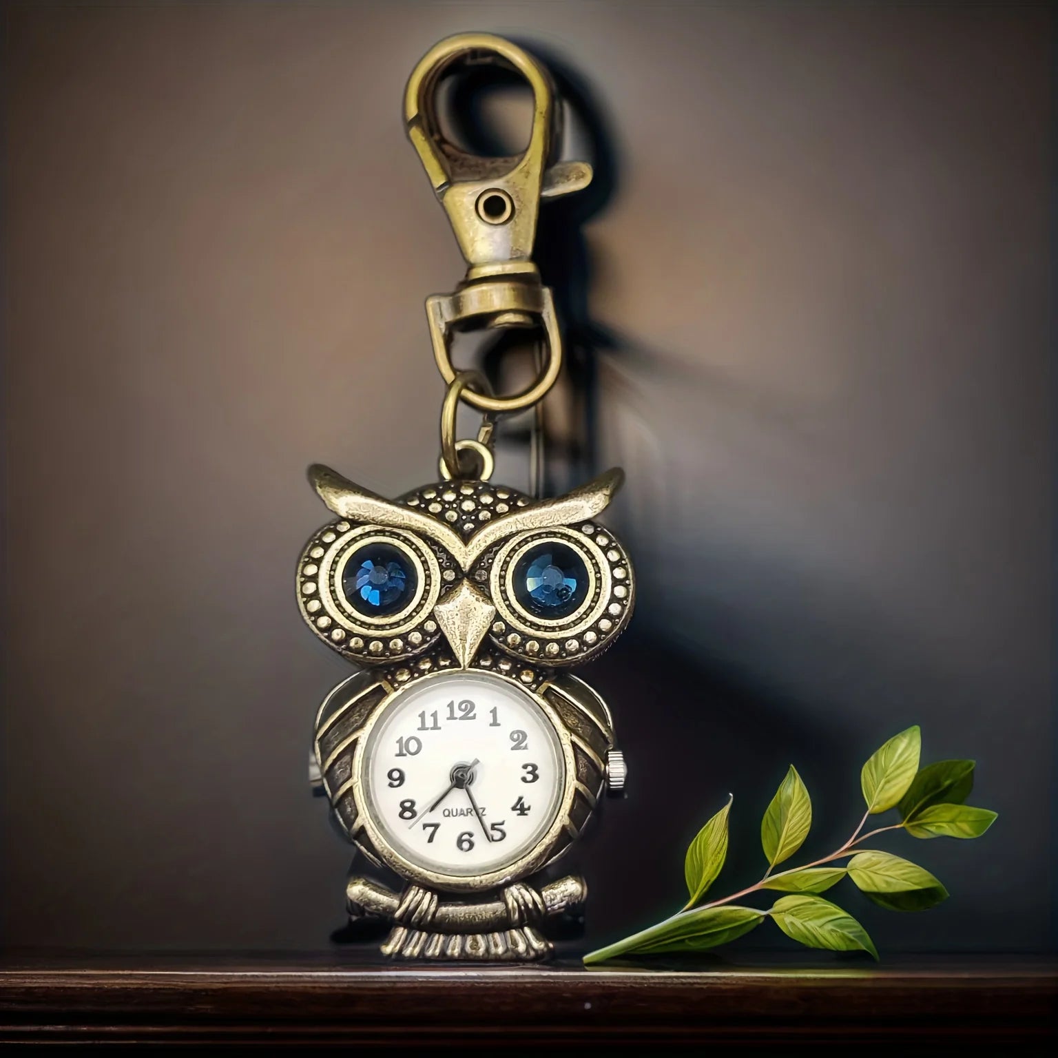 Vintage Noble Owl with Diamond Keychain Watch Hanging Watch Quartz Watch Men's and Women's Keychains