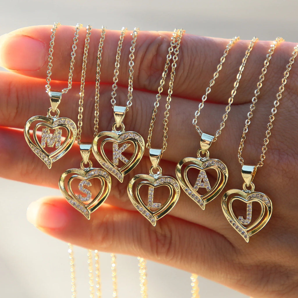 A-Z English Letter Initial Necklace Gold Color Plated Necklace Micro Setting Zircon Heart Necklace for Women