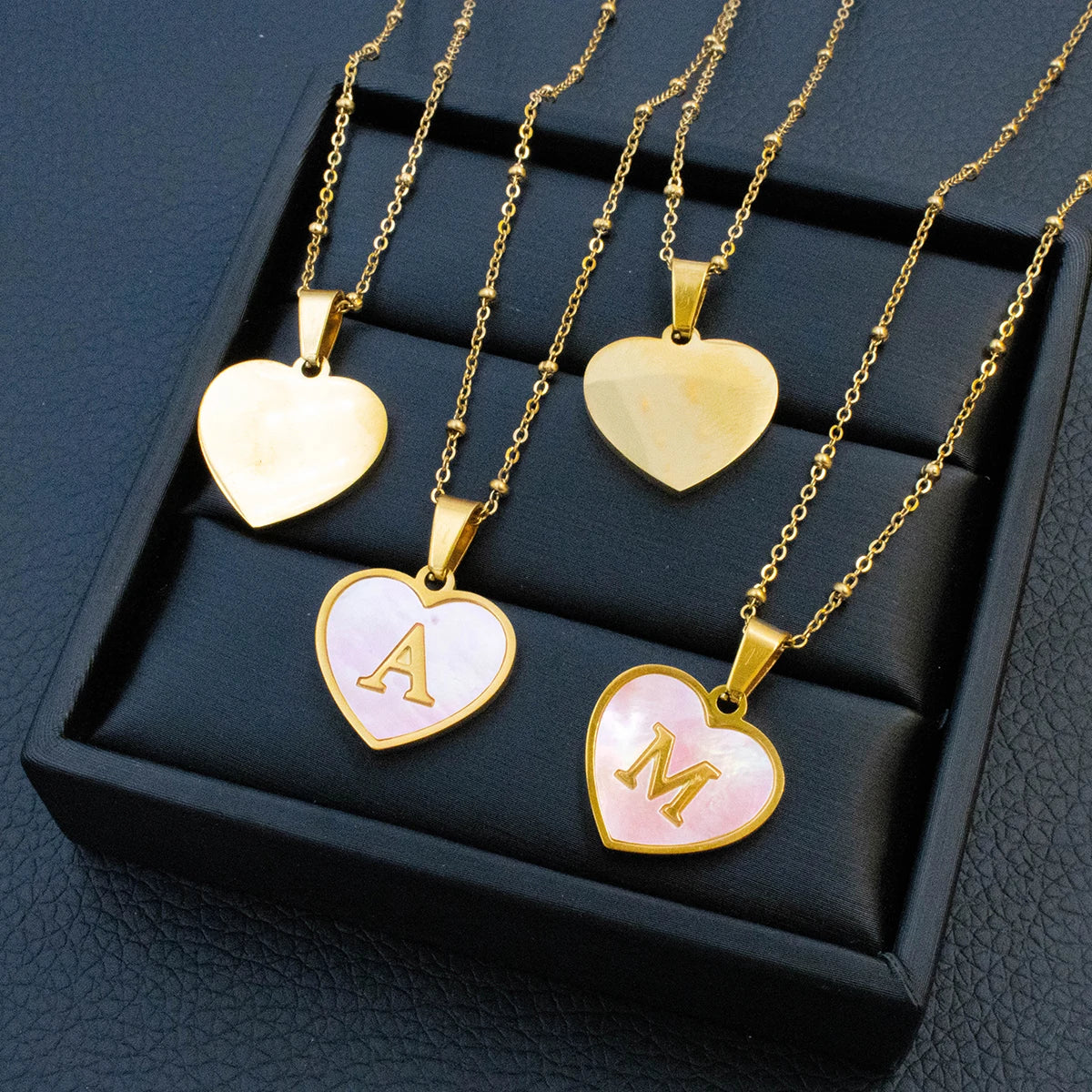 New Round Stainless Steel Gold Plated Pink Shell 26 Letter Alphabet Pendant Link Chain Necklace Jewelry for Women Party Gift