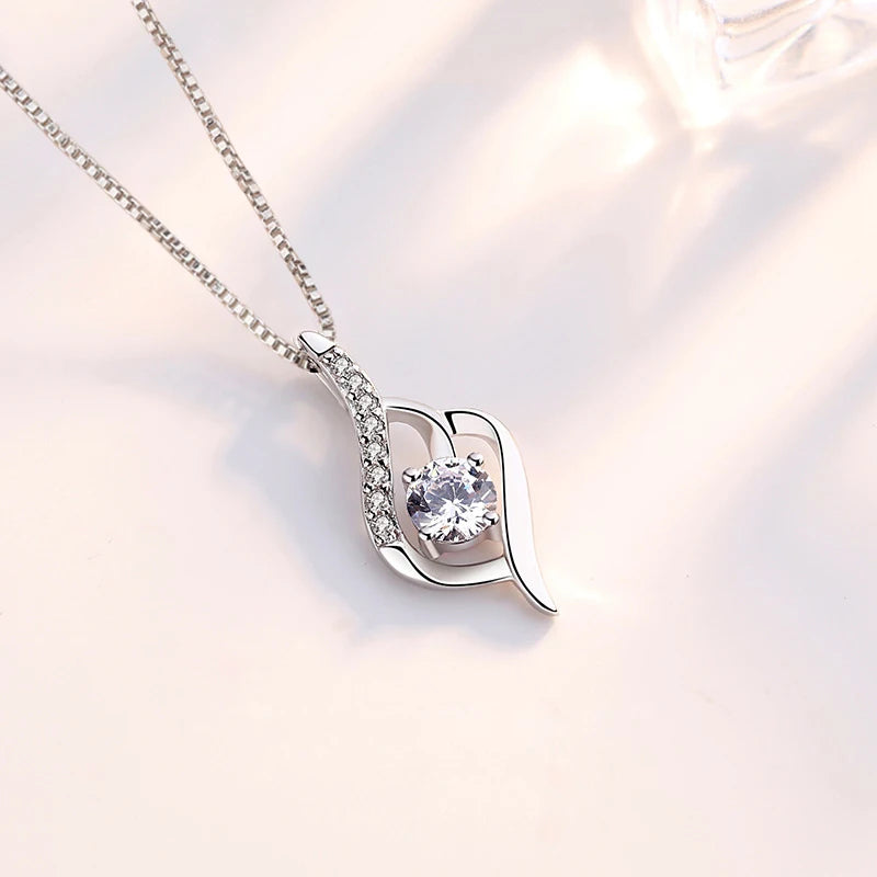 New 925 Sterling Silver Jewelry Elegant Feather Zircon Pendants Necklaces Women Fashion Exquisite Symbol CZ Wild Clavicle Chain