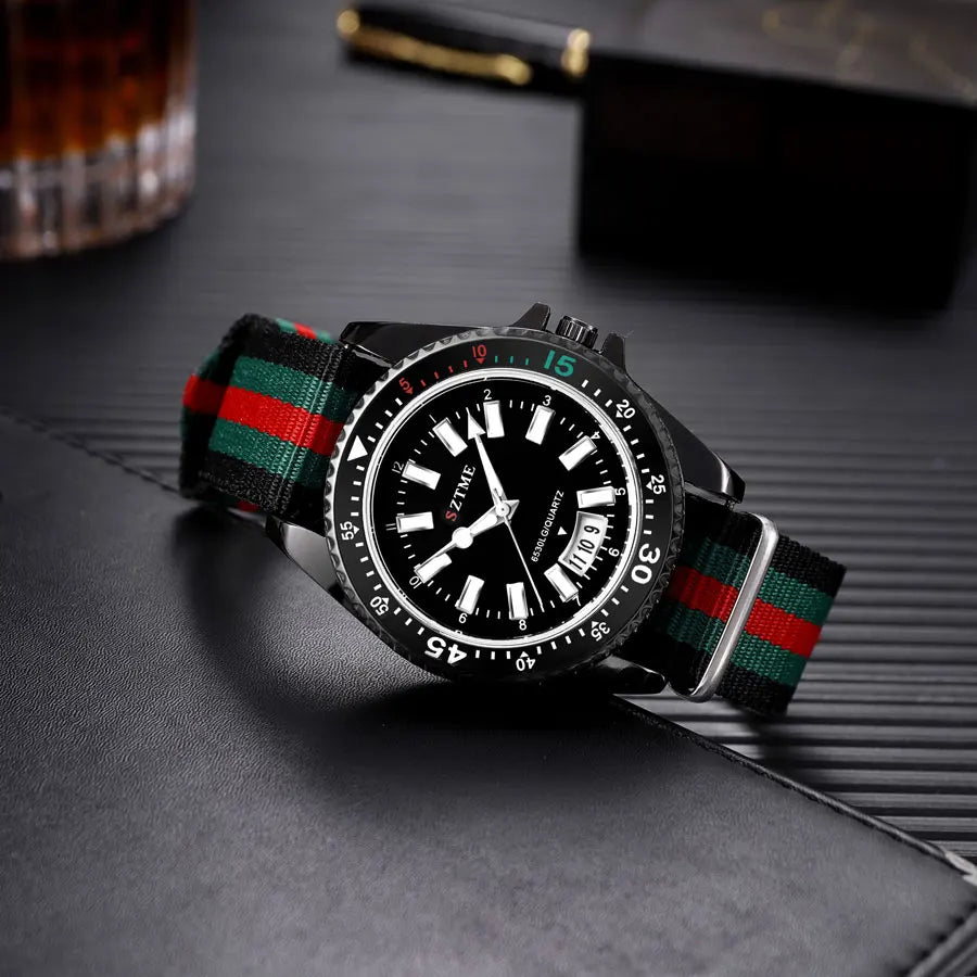 New fashionable women's nylon strap calendar watch, luxurious and simple casual couple luminous quartz watch