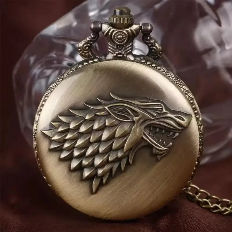 Antique GreyBronzeBlack Wolf Design Quartz Necklace Pocket Watch Souvenir Pendant Watches Unique Gifts Unisex Fob Clock