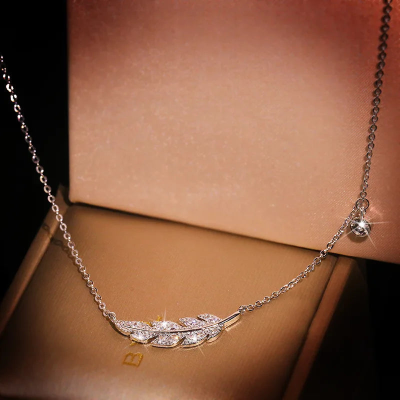 Delicate Female Clavicle Chain 925 Stamp Sterling Silver Feather Leaf Micro Pave Dazzling AAA Zircon Pendant Necklace for Women
