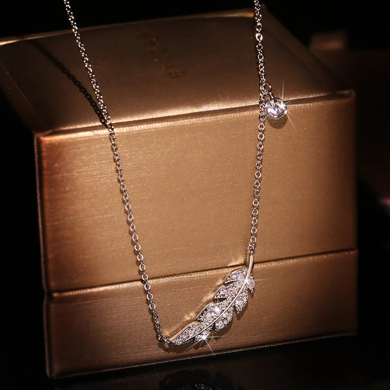 Delicate Female Clavicle Chain 925 Stamp Sterling Silver Feather Leaf Micro Pave Dazzling AAA Zircon Pendant Necklace for Women
